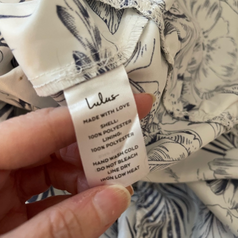Lulu’s Tropical Sunshine White Floral Print Tiered Midi Dress size xl - Picture 9 of 9